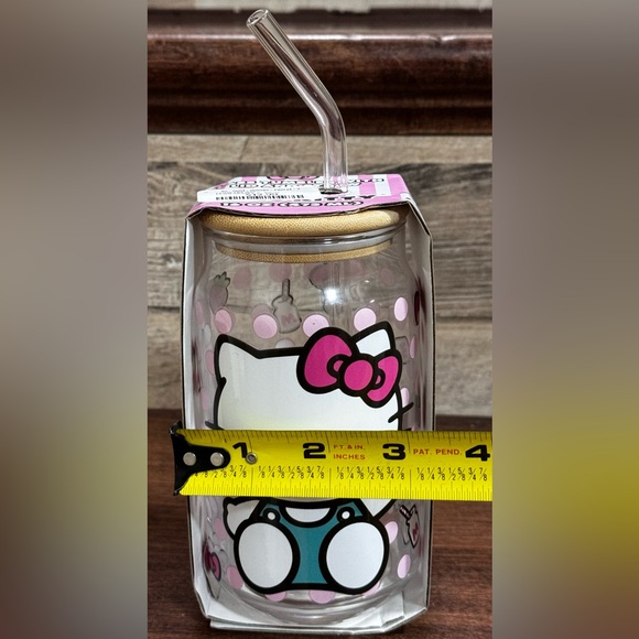Hello Kitty Glass Tumbler With Bamboo Lid And Glass Straw - NEW - Picture 9 of 10